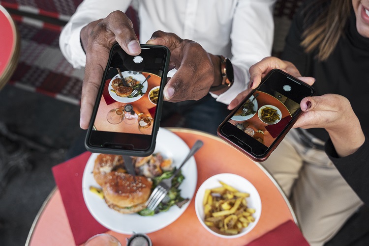 Comment utiliser les réseaux sociaux pour le marketing de votre restaurant
